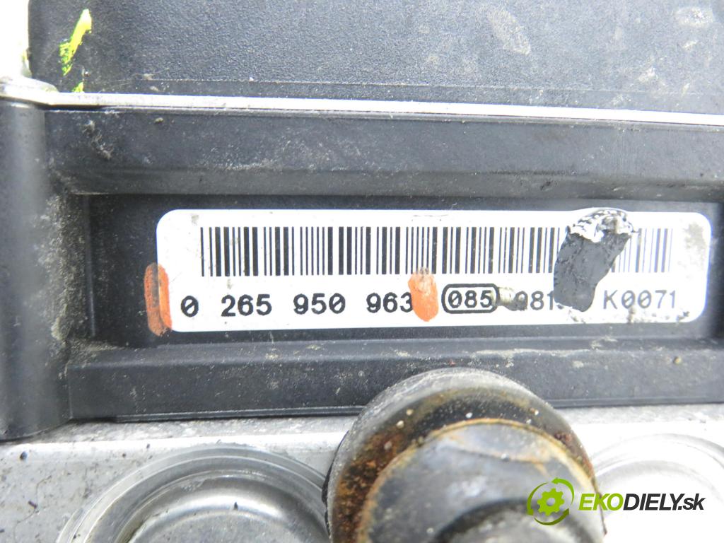 CITROEN C4 I (LC_) HB 2009 65,00 1.4 16V 88 - KFU 1360,00 pumpa ABS 9661887180 ; 0265230291 ; 0265950963 (Pumpa ABS)
