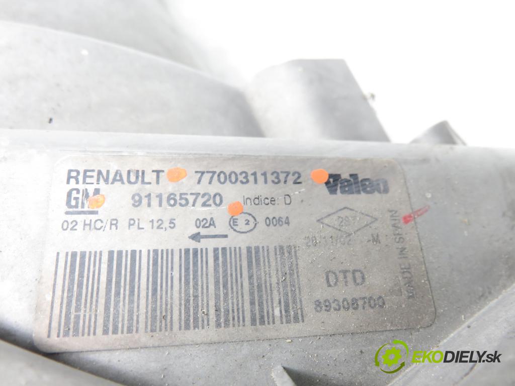 RENAULT TRAFIC II Skrzynia (FL) FURGON 2002 74,00 1.9 dCi - F9Q 760 1870,00 Svetlo PP 7700311372 ; 91165720