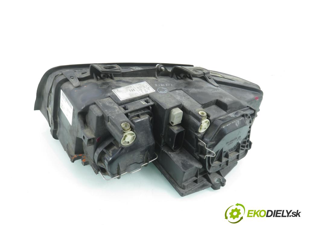 AUDI A4 (8E2, B6) SEDAN 2001 96,00 1.9 TDI PD 130 - AWX 1896,00 Svetlo PP