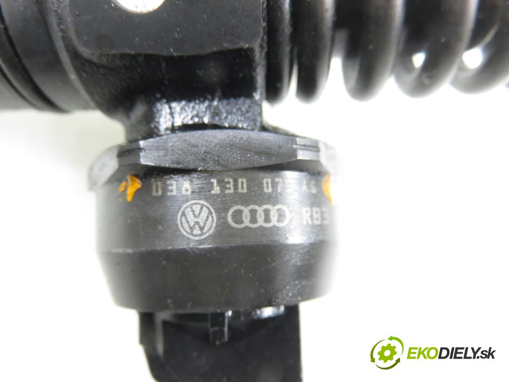 VW GOLF V (1K1) HB 2005 77,00 1.9 TDI PD 105 - BKC 1896,00 Vstrekovač 038130073AG ; 0414720215 (Vstrekovač paliva)