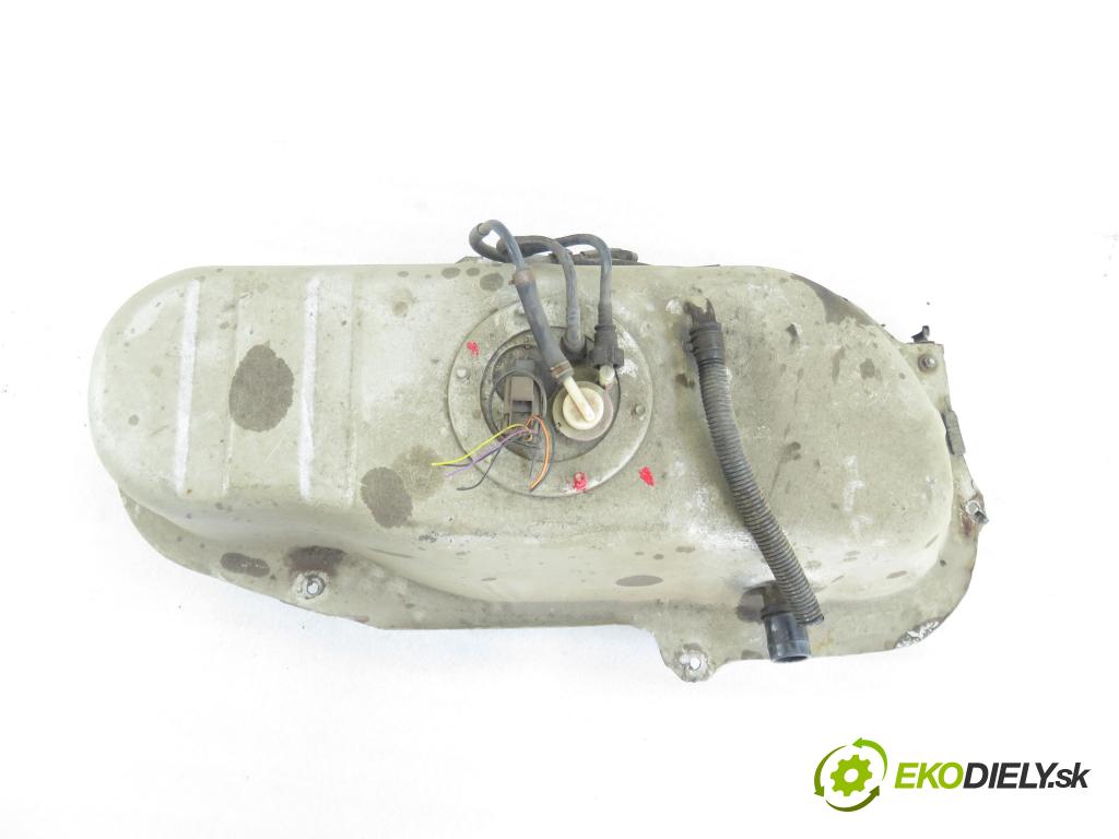 DAEWOO MATIZ (M100, M150) HB 2002 38,00 0.8 52 - F8CV 796,00 nádržka paliva benzín 