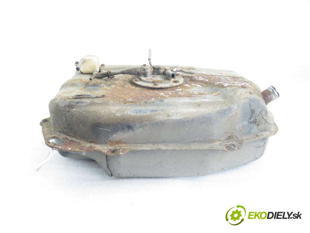 SUZUKI IGNIS (FH) HB 2002 61,00 1.3 4WD 83 (RG413) - M13A 1328,00 Nádržka paliva benzín