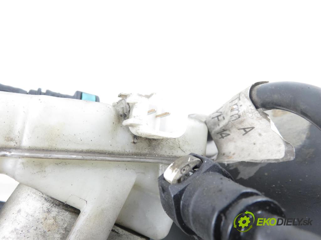 FORD FOCUS C-MAX (DM2) MINIVAN 2006 85,00 1.8 TDCi - KKDA 1753,00 Posilovač 3M512B195AJ ; 03786436044 (Servočerpadlo)