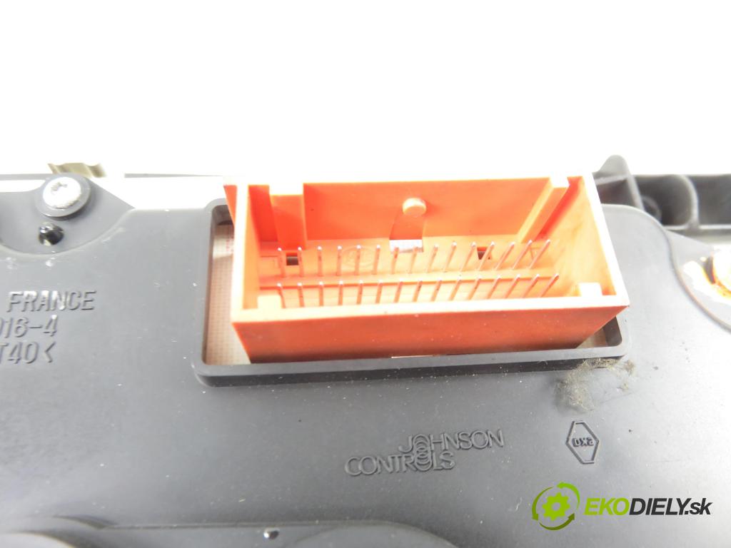 RENAULT MASTER II Skrzynia (FD) FURGON 2004 84,00 2.5 dCi 120 - G9U 724 2464,00 Prístrojovka elektrický P8200359416E