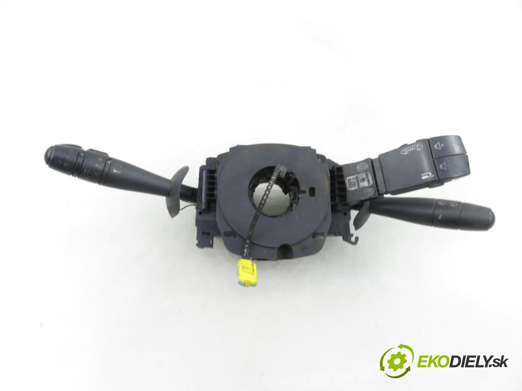 RENAULT MASTER II Skrzynia (FD) FURGON 2004 84,00 2.5 dCi 120 - G9U 724 2464,00 PAKA/ŘAZENÍ/SADA: 8200251704