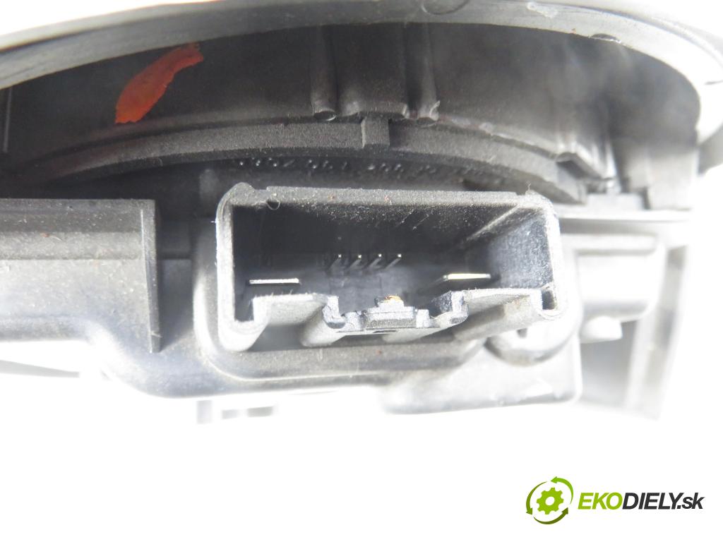 CITROEN C5 II Break (RE_) KOMBI 2004 100,00 2.0 HDi 136 1997,00 Ventilátor vetráku 7737080501AF