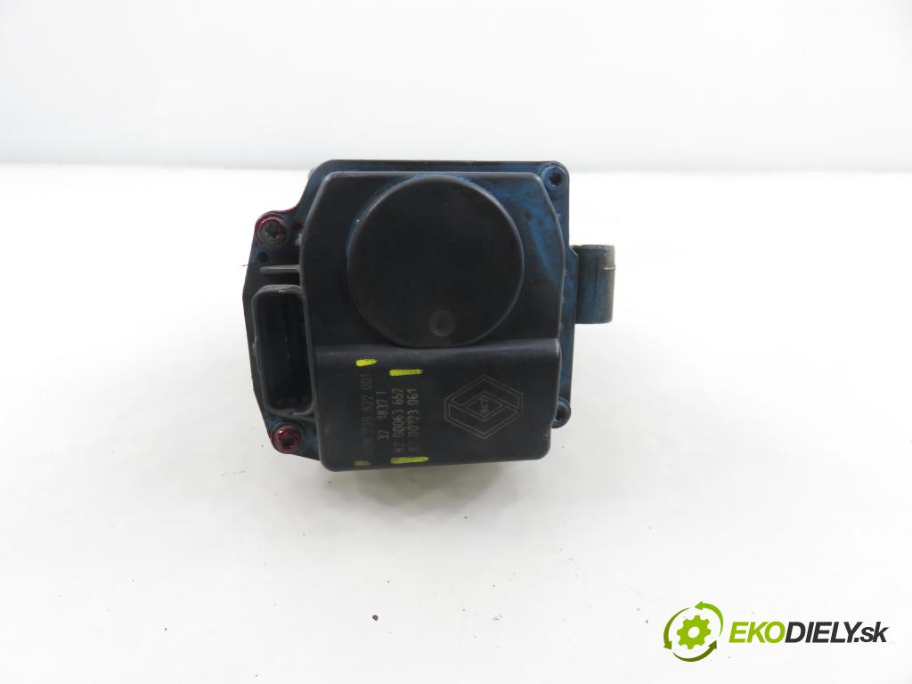 RENAULT ESPACE IV (JK0/1_) MINIVAN 2007 100,00 2.0 (JK09) - F4R 792 1998,00 škrtíci klapka 8200063652 ; 8200123061 ; 408239822001 (Škrticí klapka)