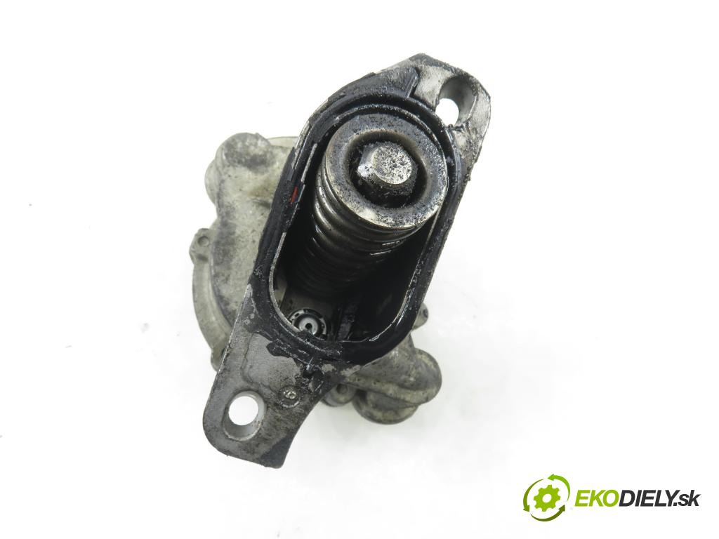 VW TRANSPORTER IV Skrzynia (70XA) FURGON 1997 55,00 2.4 D - AJA 2370,00 Pumpa vákuová 722300690