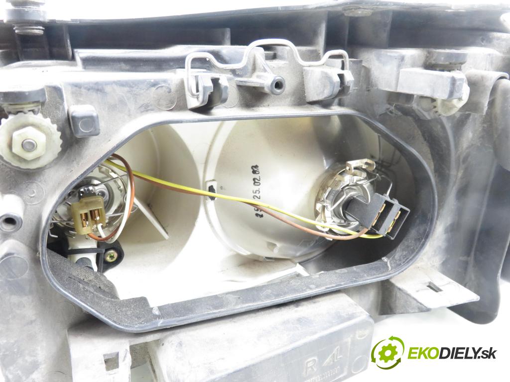 VW SHARAN (7M8, 7M9, 7M6) MINIVAN 2000 85,00 2 - ATM 1984,00 Svetlo PP 7M3941016AD