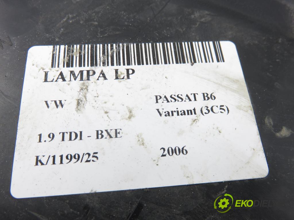 VW PASSAT B6 Variant (3C5) KOMBI 2006 77,00 1.9 TDI - BXE 1896,00 Svetlo LP