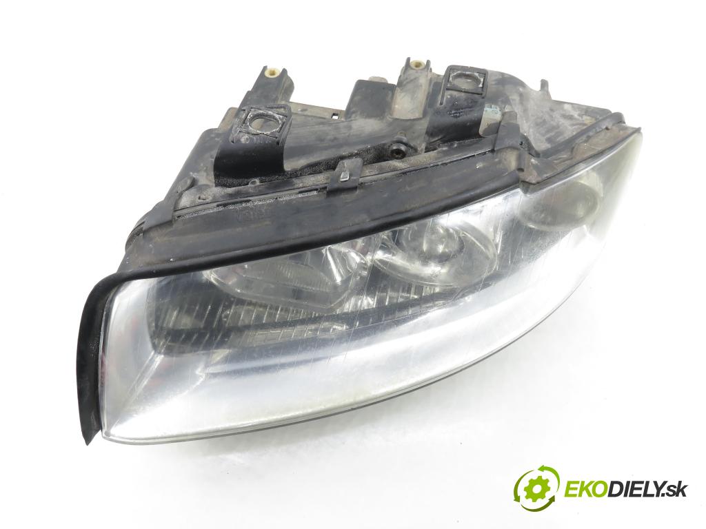 AUDI A4 Avant (8E5, B6) KOMBI 2003 120,00 2.5 V6 TDI 163 - BFC 2496,00 Svetlo LP