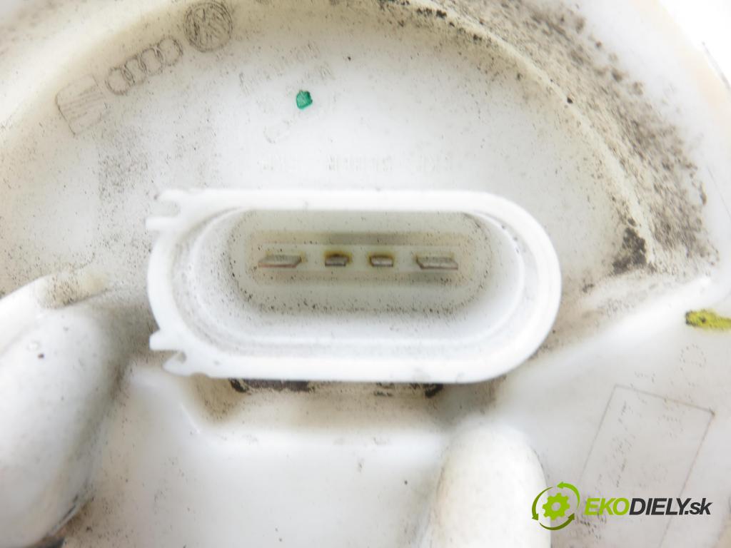 VW PASSAT B5 (3B2) SEDAN 1997 92,00 1.8 20V 125 - ADR 1781,00 Pumpa paliva 8E0906087D