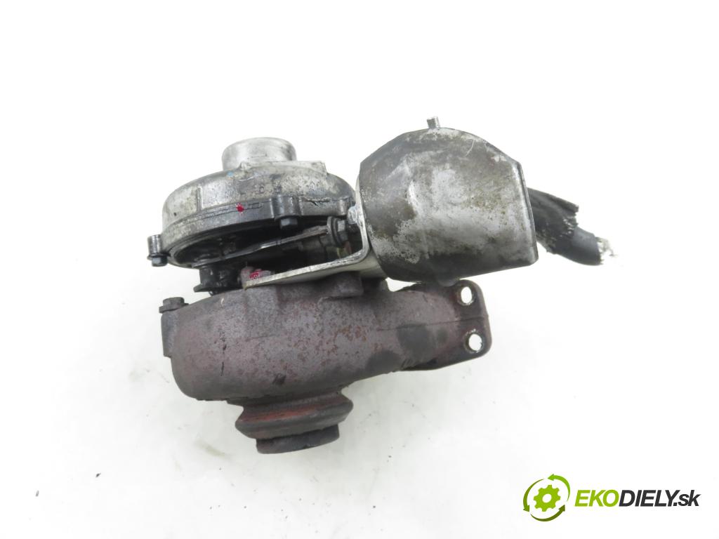 VOLVO V50 (MW) KOMBI 2006 80,00 1.6 D - 109  D 4164 T 1560,00 RYCHLONABÍJEČKA: 9663199280 (Kompletní turbodmychadlo)