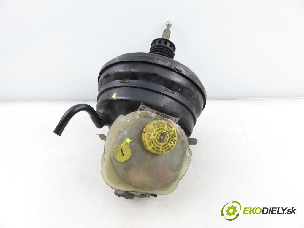 AUDI A4 (8D2, B5) SEDAN 2000 85,00 1.9 TDI - AJM 1896,00 Posilovač 4B3612105 (Servočerpadlo)