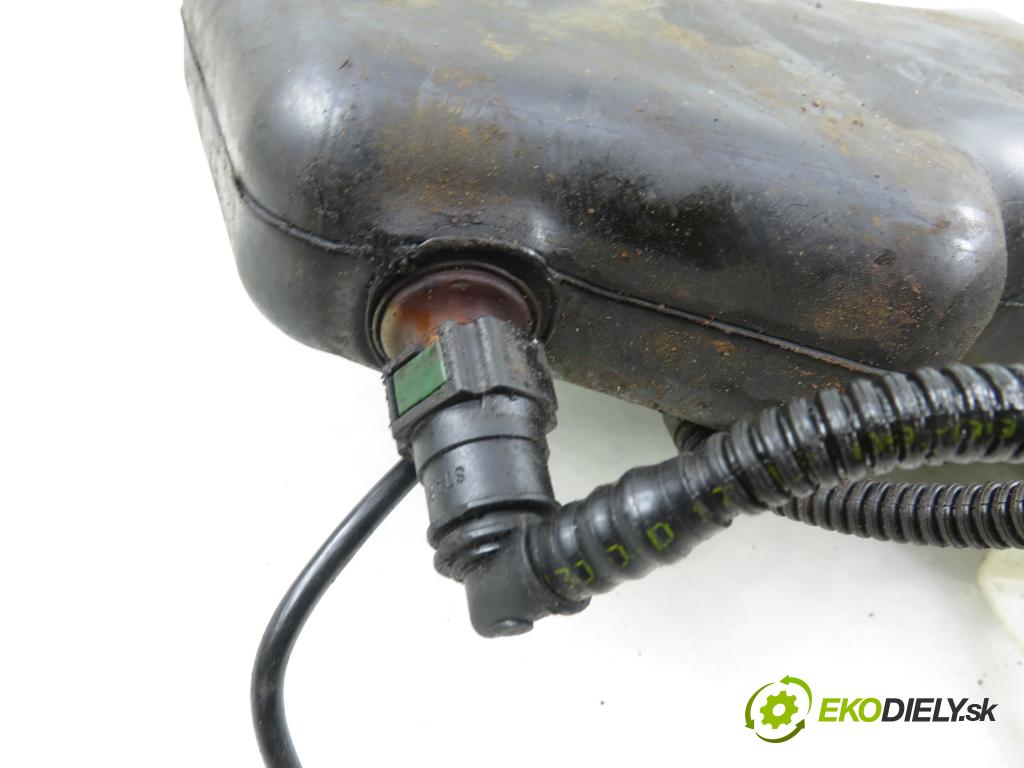 CITROEN C5 III (RD_) SEDAN 2010 80,00 1.6 HDi 110 - 9HZ (DV6TED4) 1560,00 Nádržka KAPALINA: FAP 9681917180