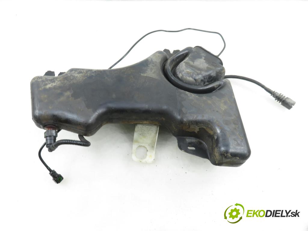 CITROEN C5 III (RD_) SEDAN 2010 80,00 1.6 HDi 110 - 9HZ (DV6TED4) 1560,00 Nádržka KAPALINA: FAP 9681917180