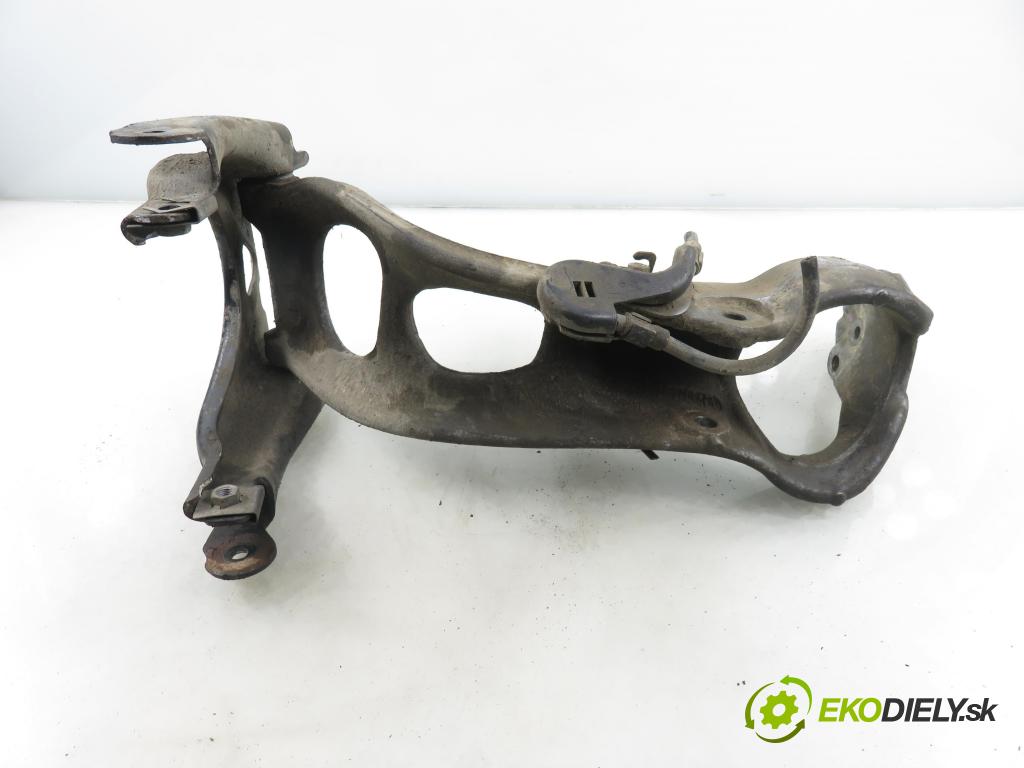 CITROEN C5 III Break (RW_) KOMBI 2008 150,00 2.7 HDi - UHZ (DT17BTED4) 2720,00 rameno PP 9661544780D ; 9661544780