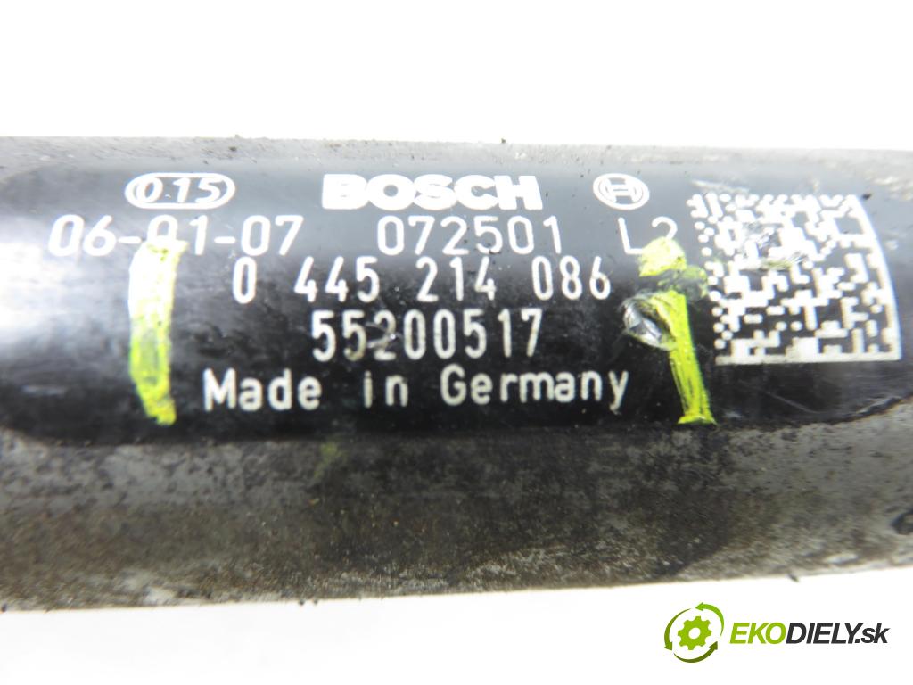 FIAT DOBLO nadwozie wielkoprzestrzenne (MPV) (119_, 223_) KOMBIVAN 2006 55,00 1.3 JTD - 199 A2.000 1248,00 lišta vstřikovací 55200517 ; 0281002507 ; 0445214086 (Vstřikovací lišta)