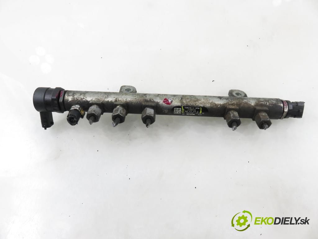 FIAT DOBLO nadwozie wielkoprzestrzenne (MPV) (119_, 223_) KOMBIVAN 2006 55,00 1.3 JTD - 199 A2.000 1248,00 lišta vstřikovací 55200517 ; 0281002507 ; 0445214086 (Vstřikovací lišta)