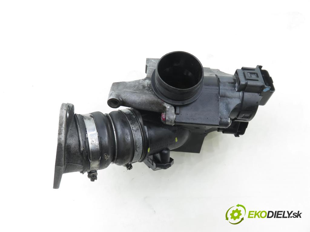 VOLVO V50 (MW) KOMBI 2006 80,00 1.6 D - 109  D 4164 T 1560,00 Škrtiaca klapka 9655971880 (Škrtiaca klapka)