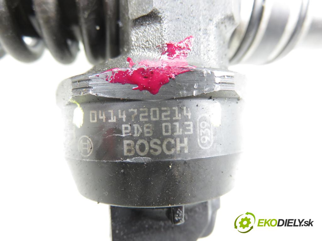 VW PASSAT B5.5 Variant (3B6) KOMBI 2002 96,00 1.9 TDI PD 130 - AVF 1896,00 Vstrekovač 038130073AR ; 0414720214 (Vstrekovač paliva)