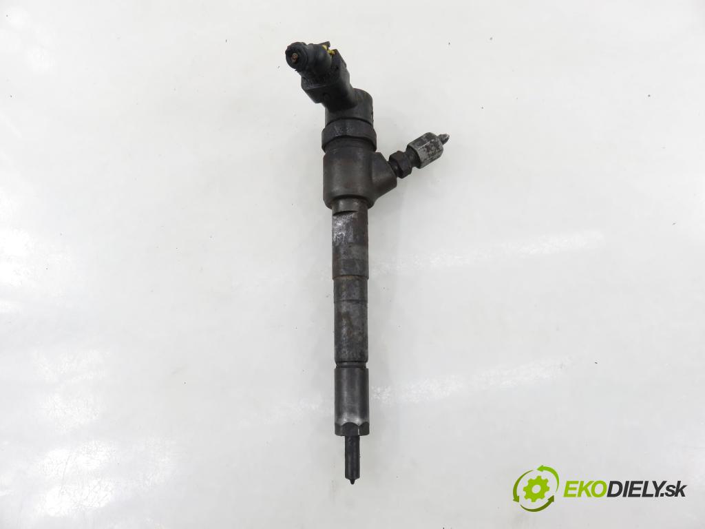 FIAT DOBLO nadwozie wielkoprzestrzenne (MPV) (119_, 223_) KOMBIVAN 2006 55,00 1.3 JTD - 199 A2.000 1248,00 vstrekovač 0445110183 (Vstrekovač paliva)