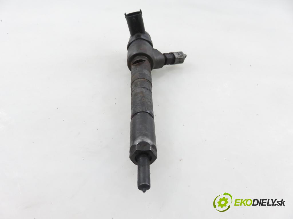 FIAT DOBLO nadwozie wielkoprzestrzenne (MPV) (119_, 223_) KOMBIVAN 2006 55,00 1.3 JTD - 199 A2.000 1248,00 vstrekovač 0445110183 (Vstrekovač paliva)