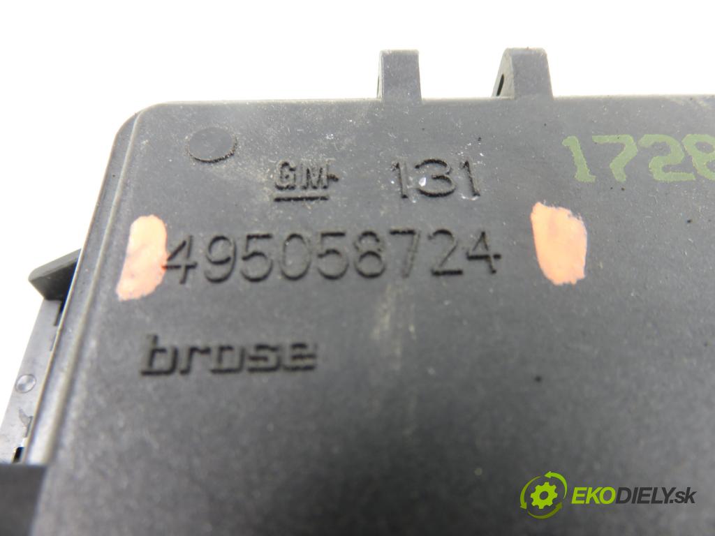 OPEL ZAFIRA B (A05) MINIVAN 2008 92,00 1.7 CDTI - A 17 DTR 1686,00 zámok dverí kufor EL. 495058724