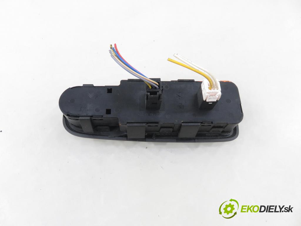 CITROEN C4 Picasso I (UD_) MINIVAN 2007 92,00 1.8 i 16V - 6FY (EW7A) 1749,00 Panel ovládania okien 96639383ZD