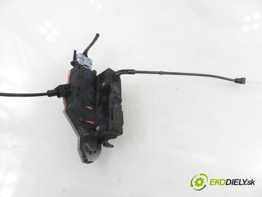 CITROEN C4 Picasso I (UD_) MINIVAN 2007 92,00 1.8 i 16V - 6FY (EW7A) 1749,00 zámok 24099816