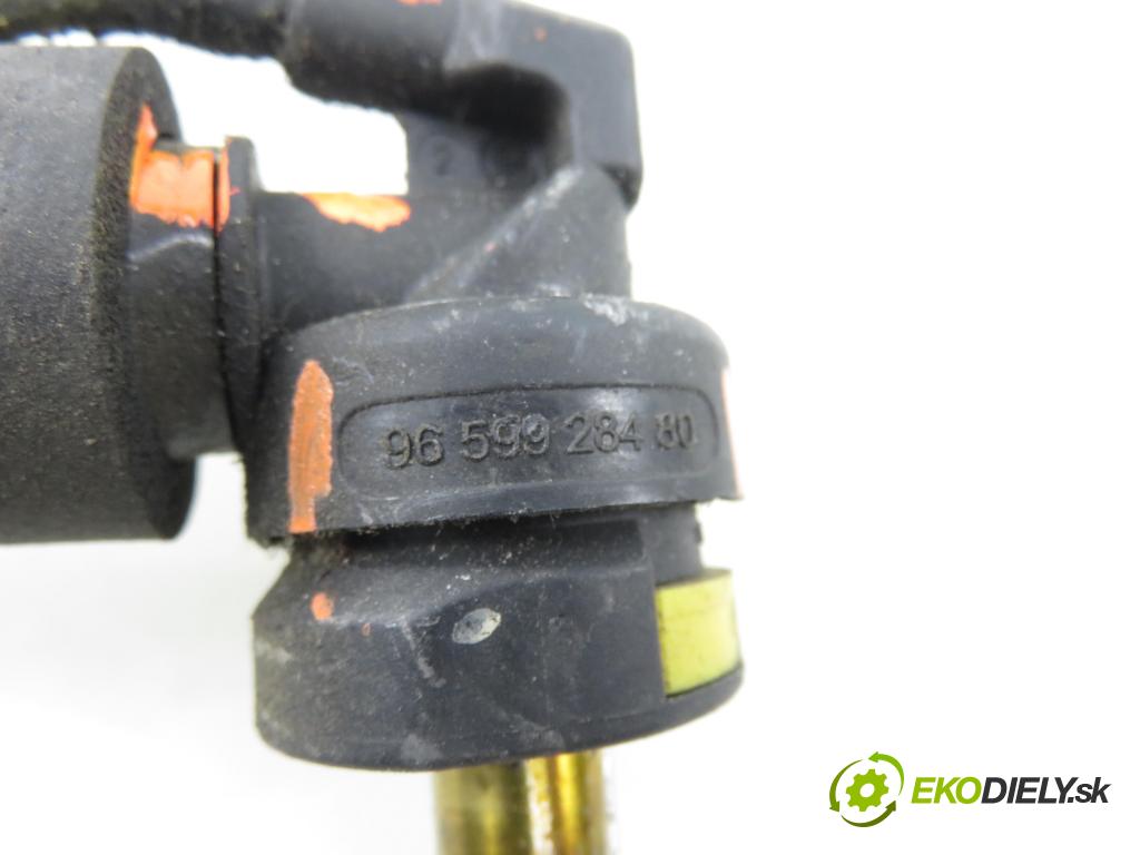 CITROEN C4 Picasso I (UD_) MINIVAN 2007 92,00 1.8 i 16V - 6FY (EW7A) 1749,00 Rúra výparníky 9659928480