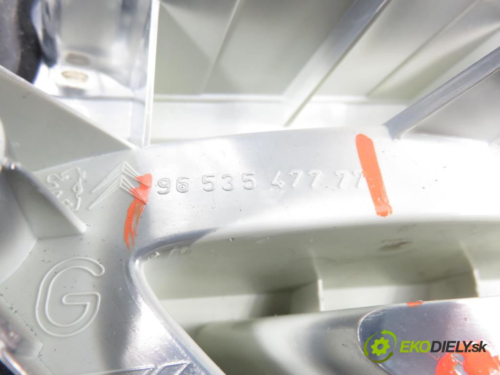 CITROEN C4 Picasso I (UD_) MINIVAN 2007 92,00 1.8 i 16V - 6FY (EW7A) 1749,00 Svetlo ľavé zadné kufor 9653547777