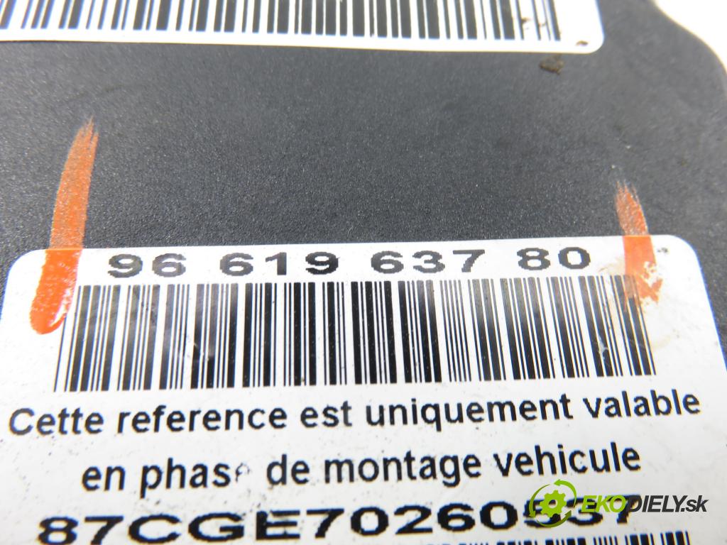CITROEN C4 Picasso I (UD_) MINIVAN 2007 92,00 1.8 i 16V - 6FY (EW7A) 1749,00 Pumpa ABS 9661963780 (Pumpa ABS)