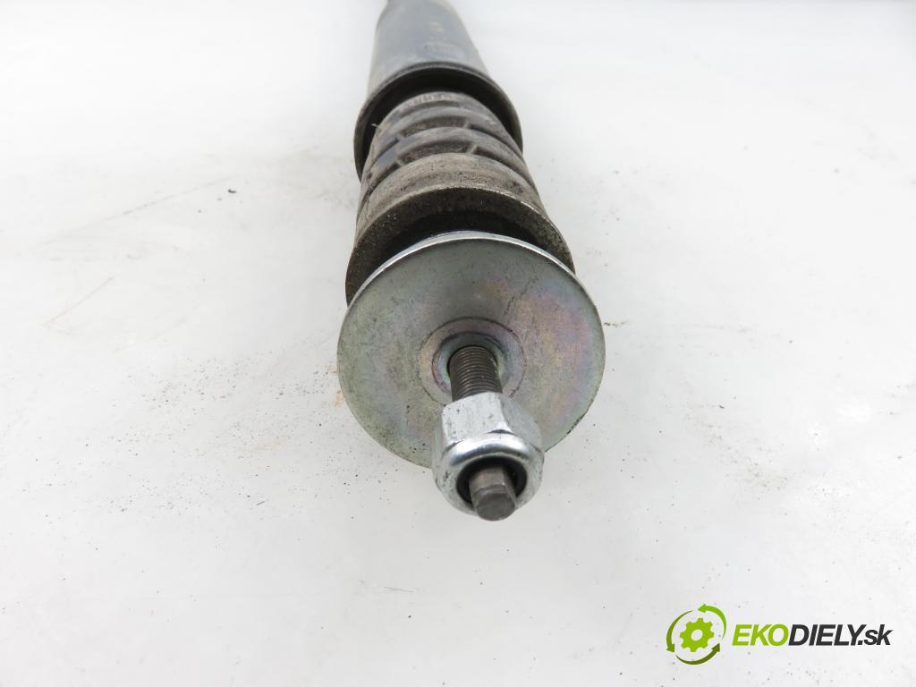 DACIA DUSTER (HM_) SUV 2021 74,00 1.0 TCe 100 (HMMT) 999,00 tlumič PT 562106321R