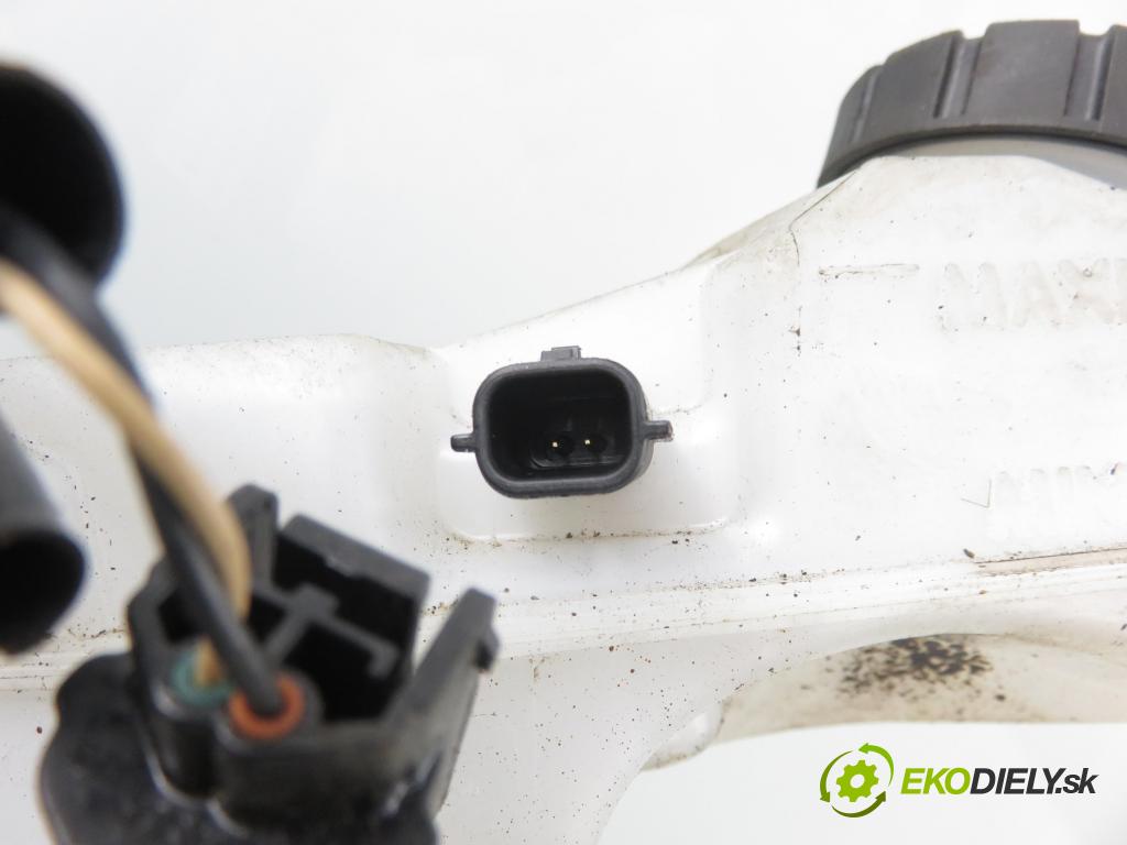 DACIA DUSTER (HM_) SUV 2021 74,00 1.0 TCe 100 (HMMT) 999,00 Posilovač 472104797R ; 472104797RT (Servočerpadlo)