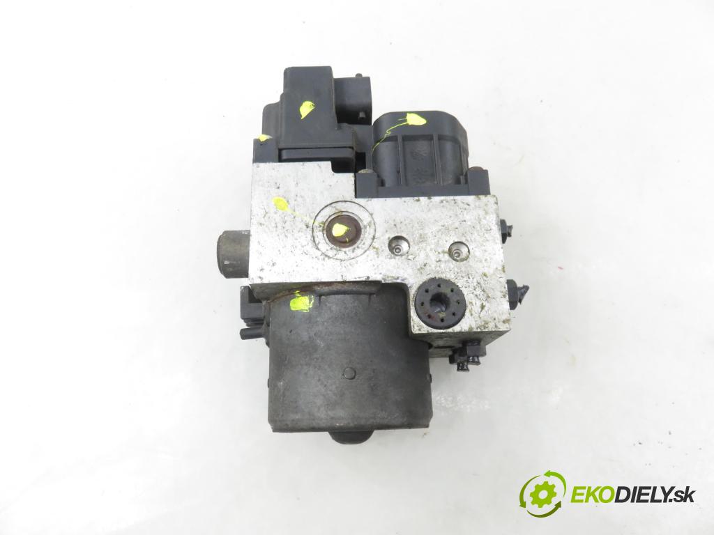 VW PASSAT B5 (3B2) SEDAN 1997 92,00 1.8 20V 125 - ADR 1781,00 Pumpa ABS 8E0614111HL ; 0265216411 ; 0273004132 (Pumpa ABS)