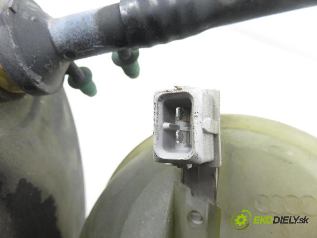 AUDI 80 Avant (8C, B4) KOMBI 1992 85,00 2.0 E - ABK 1984,00 Posilovač 4A0612105Q (Servočerpadlo)