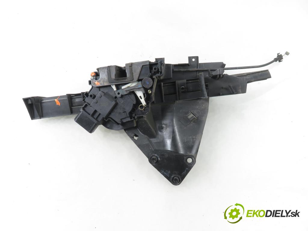 FORD FOCUS C-MAX (DM2) MINIVAN 2006 85,00 1.8 TDCi - KKDA 1753,00 zámok 3M5AR21813ER