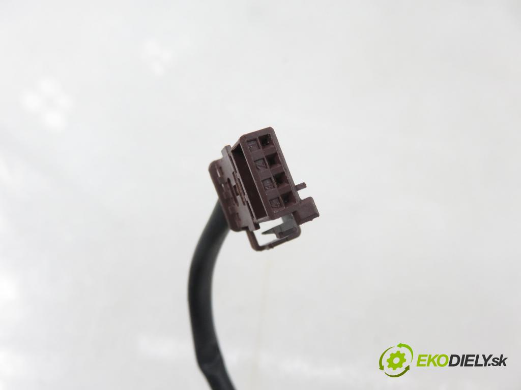 CITROEN C4 Picasso I (UD_) MINIVAN 2007 92,00 1.8 i 16V - 6FY (EW7A) 1749,00 spinačka 9663123380 (Spínacia skrinka)