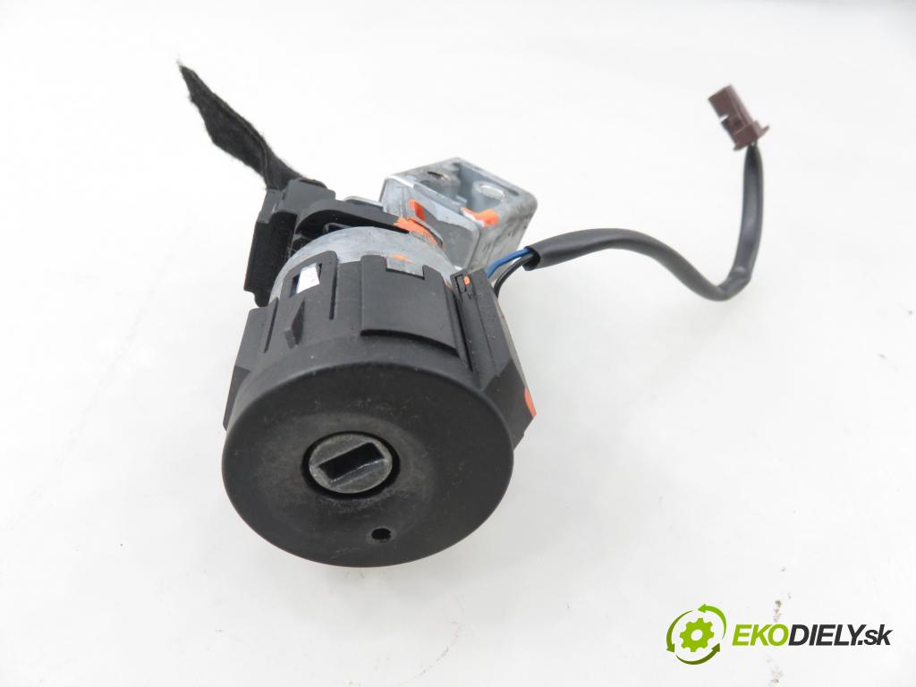 CITROEN C4 Picasso I (UD_) MINIVAN 2007 92,00 1.8 i 16V - 6FY (EW7A) 1749,00 spinačka 9663123380 (Spínacia skrinka)