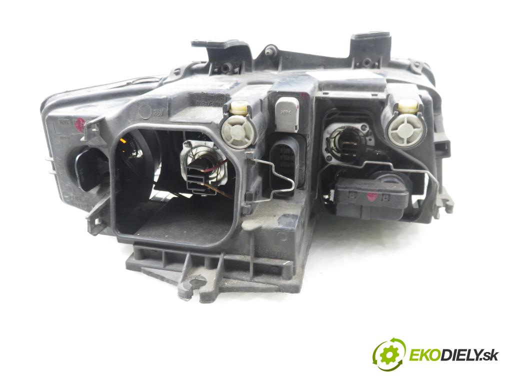 AUDI A4 (8E2, B6) SEDAN 2004 96,00 1.9 TDI PD 130 1896,00 Svetlo LP 8E0941003F