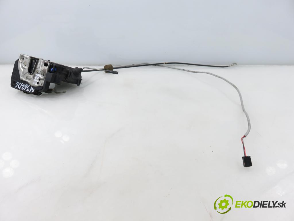 MERCEDES-BENZ KLASA C coupe (CL203) COUPE 2001 120,00 C 200 Kompressor (203.745) - M 111.955 1998,00 zámok 2037200835