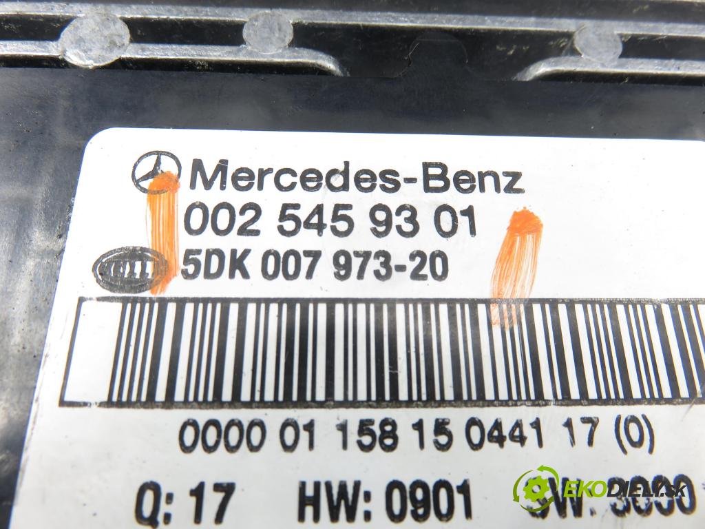 MERCEDES-BENZ KLASA C coupe (CL203) COUPE 2001 120,00 C 200 Kompressor (203.745) - M 111.955 1998,00 MODUL BSI 0025459301