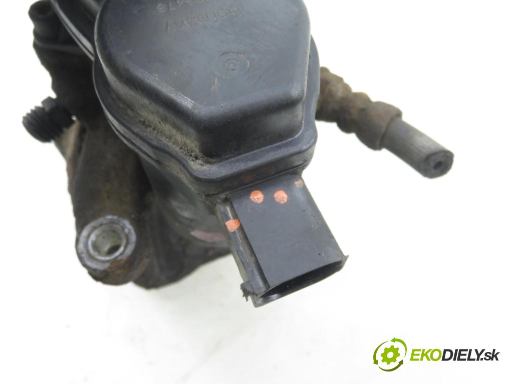 AUDI A5 (8T3) COUPE 2009 140,00 2.7 TDI - CGKA 2698,00 Brzdič strmeň LT 32335478