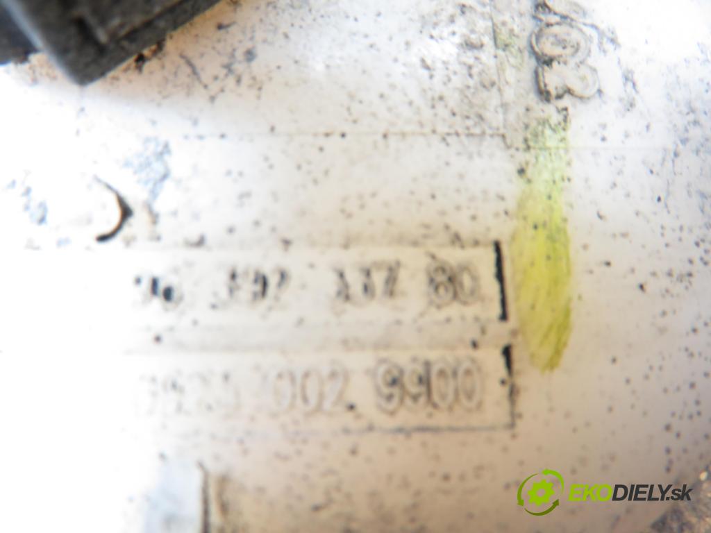 PEUGEOT 307 (3A/C) HB 2003 79,00 2.0 HDi 110 - RHS 1997,00 nádržka TEKUTINA: FAP 9640629480 ; 9639233780