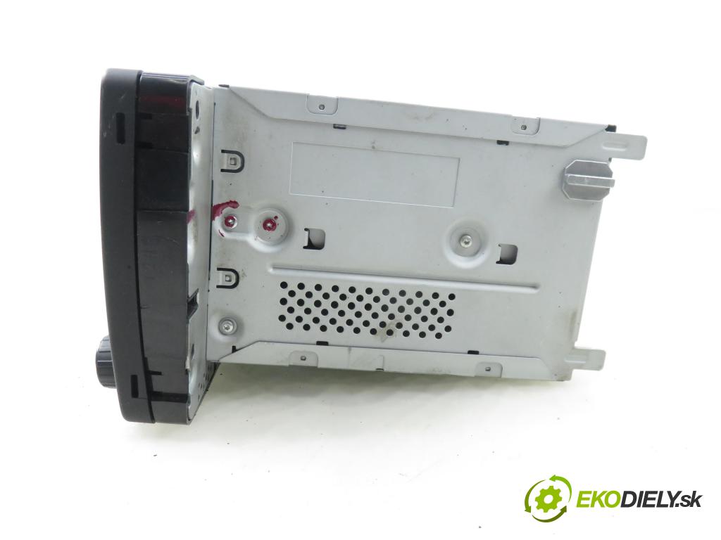 SKODA OCTAVIA II (1Z3) LIFTBACK 2012 75,00 1.6 - BSE 1595,00 RADIO CD 1Z0035161N