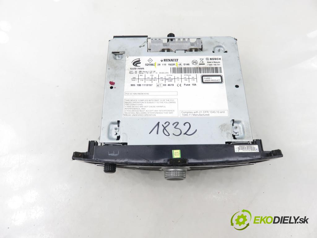 RENAULT KOLEOS I (HY_) SUV 2011 110,00 2.0 dCi 4x4 150 1995,00 RADIO CD 281151922R