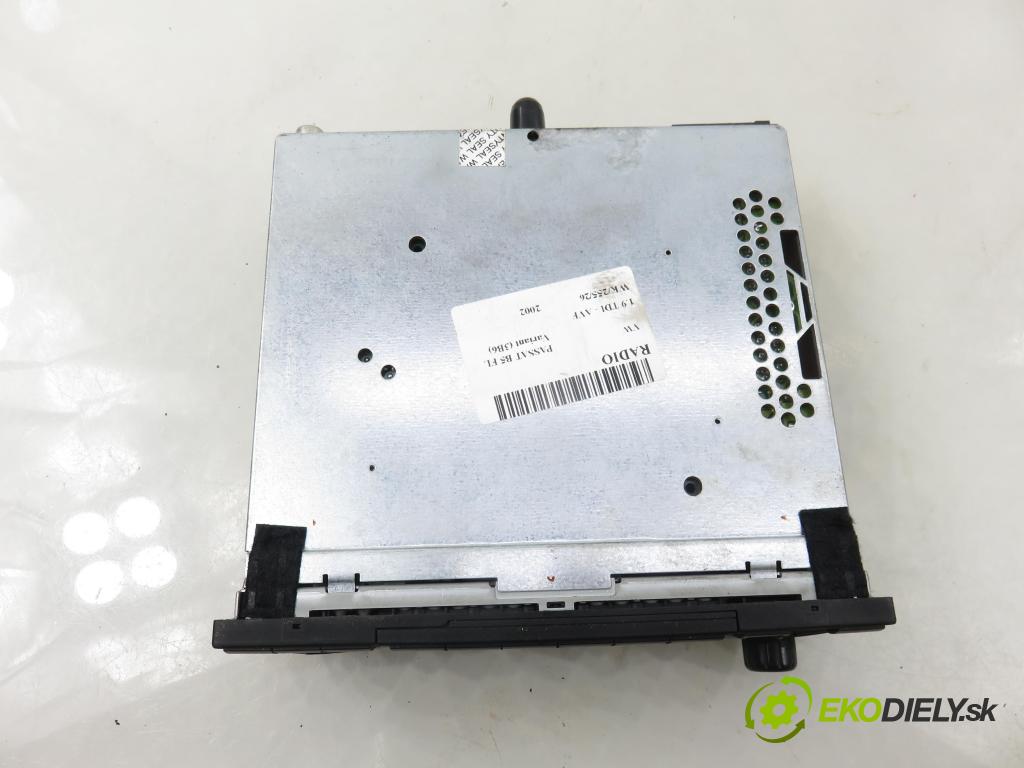 VW PASSAT B5.5 Variant (3B6) KOMBI 2002 96,00 1.9 TDI PD 130 - AVF 1896,00 RADIO Modul 8631122602