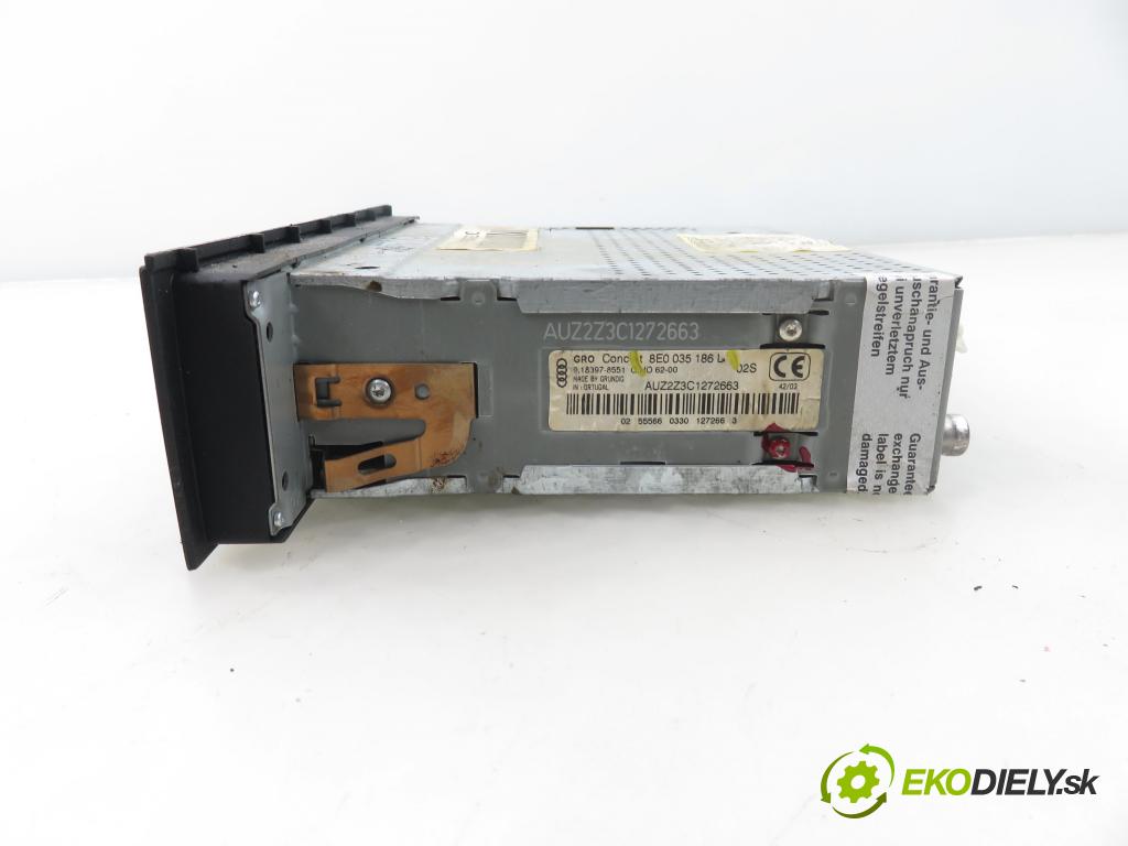 AUDI A4 Avant (8E5, B6) KOMBI 2003 96,00 1.9 TDI PD 130 - AVF 1896,00 RADIO CD 8E0035186L