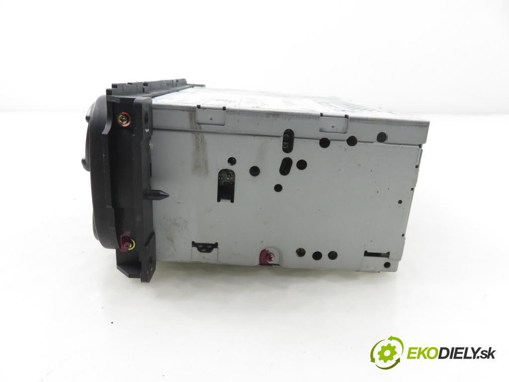 CHRYSLER PT CRUISER (PT_) MINIVAN 2001 104,00 2 - ECC 1996,00 RADIO CD Modul P04858543AFA